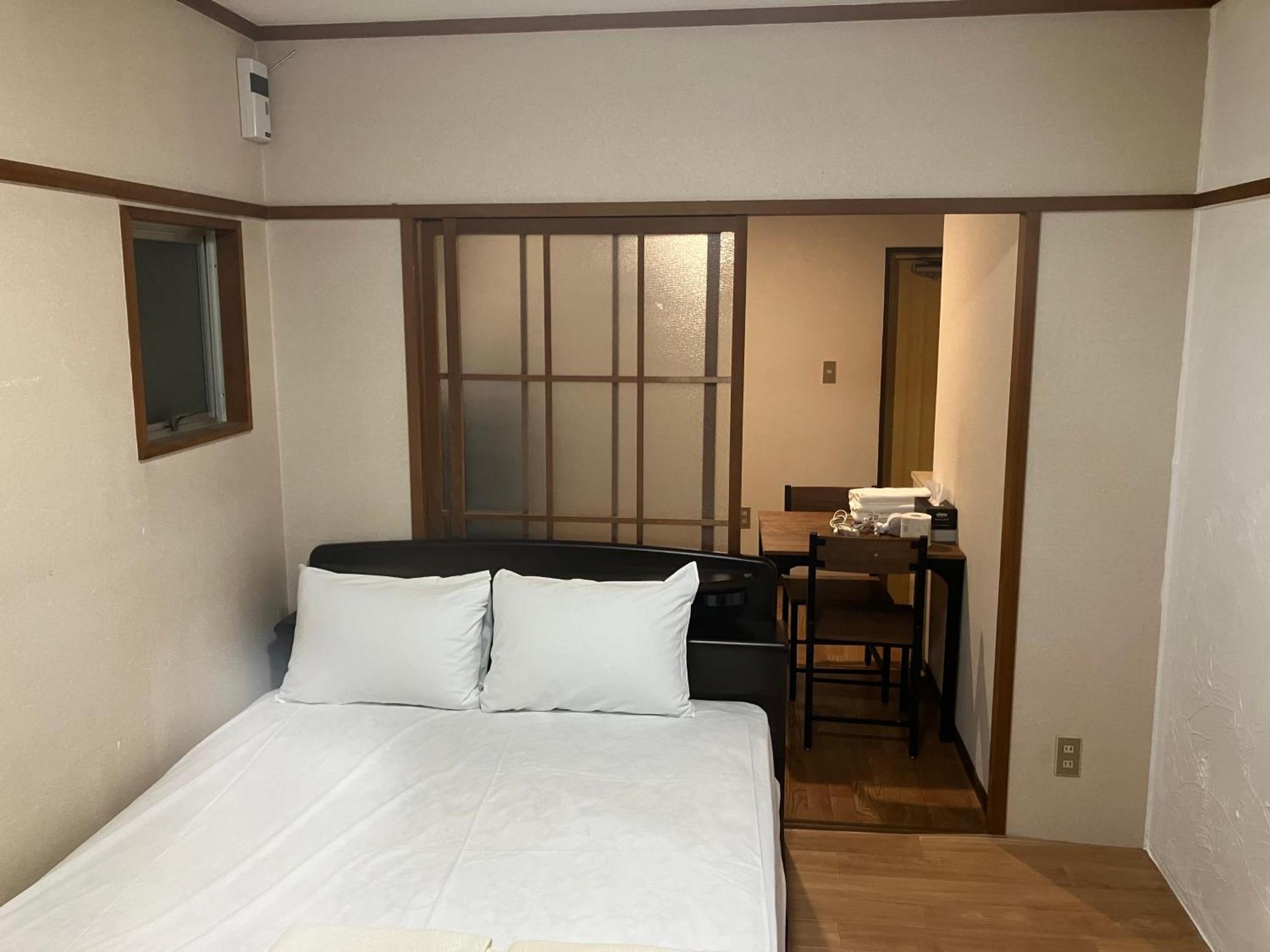 Casa Viento Stay Inn Хиросима Экстерьер фото