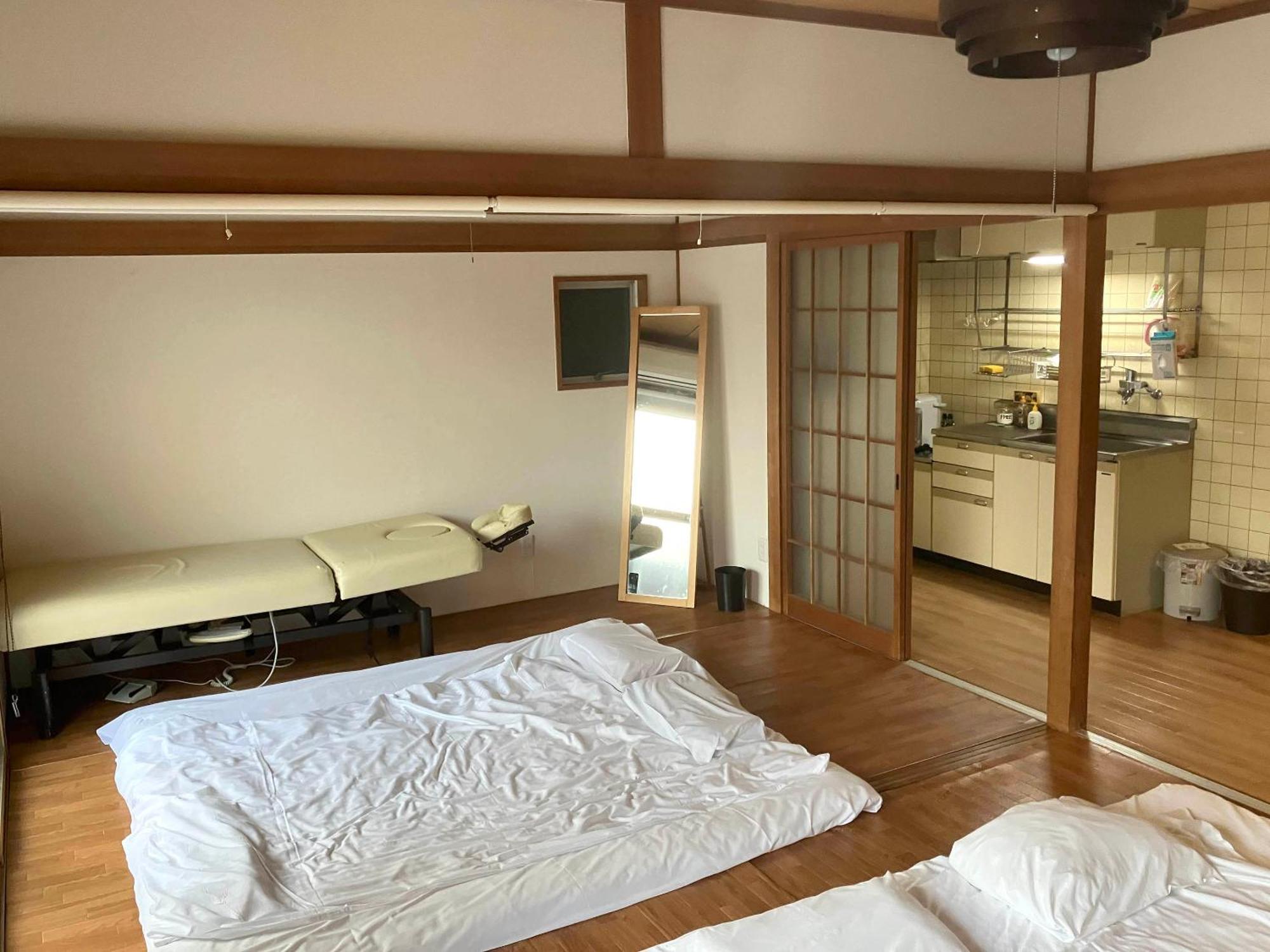 Casa Viento Stay Inn Хиросима Экстерьер фото